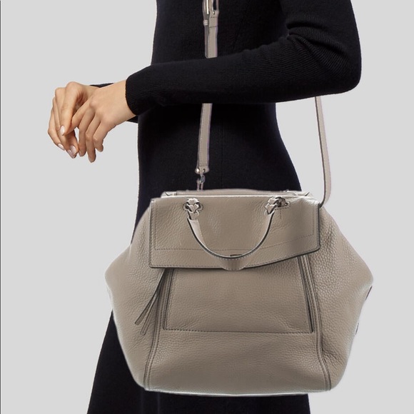 Tory Burch leather taupe bag w/ dust bag like new. Large version - Picture 3 of 10